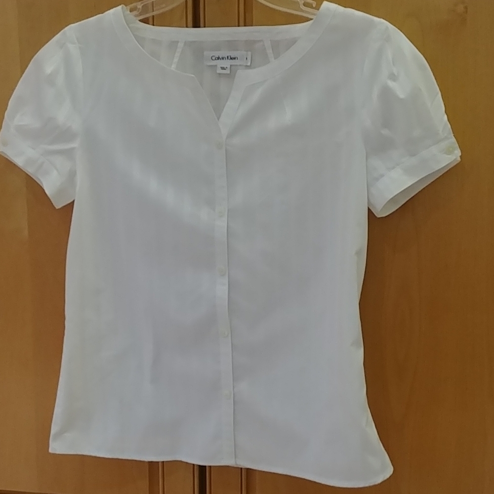 NWOT Calvin Klein blouse